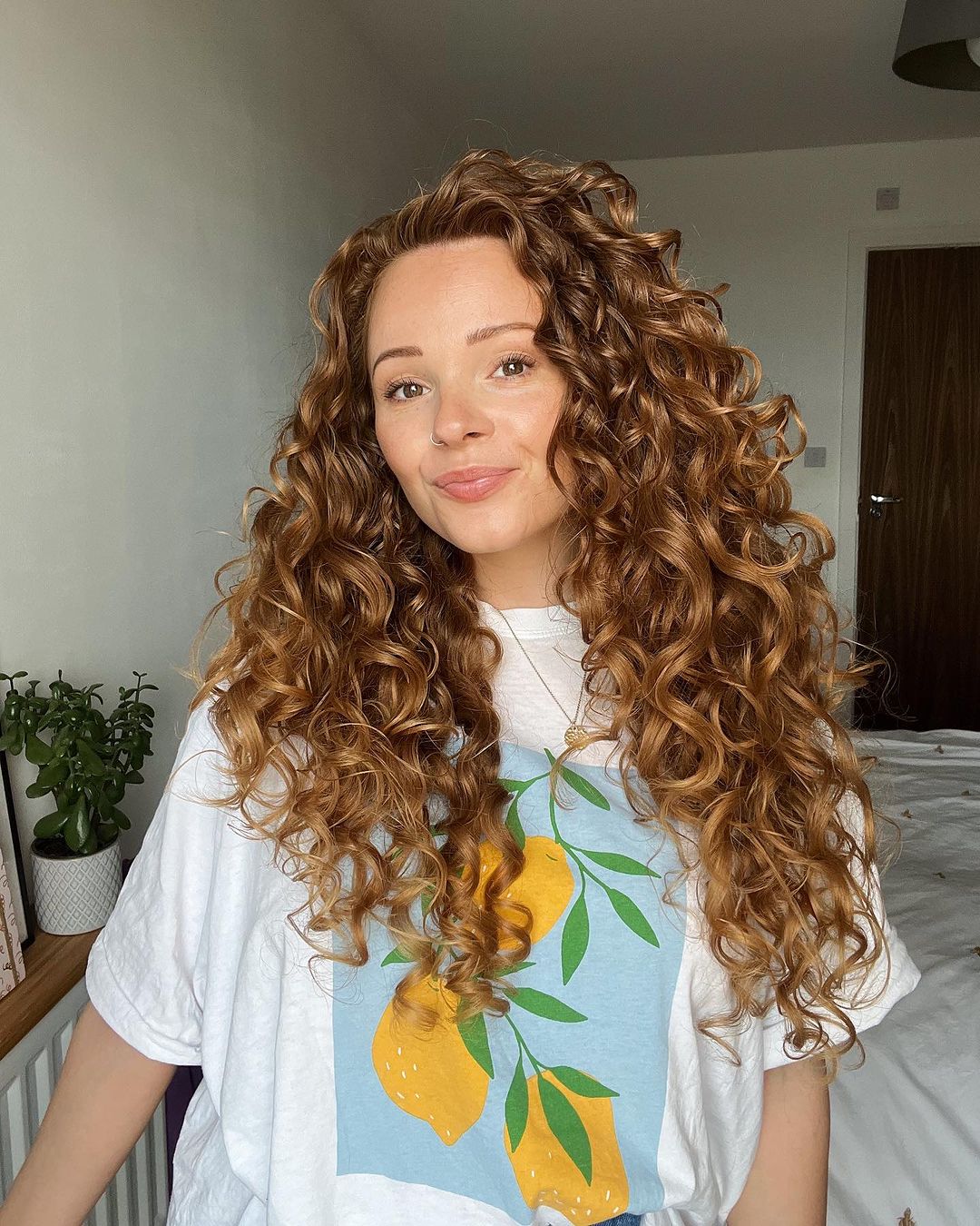 Curly Hairstyles for Women Design 29