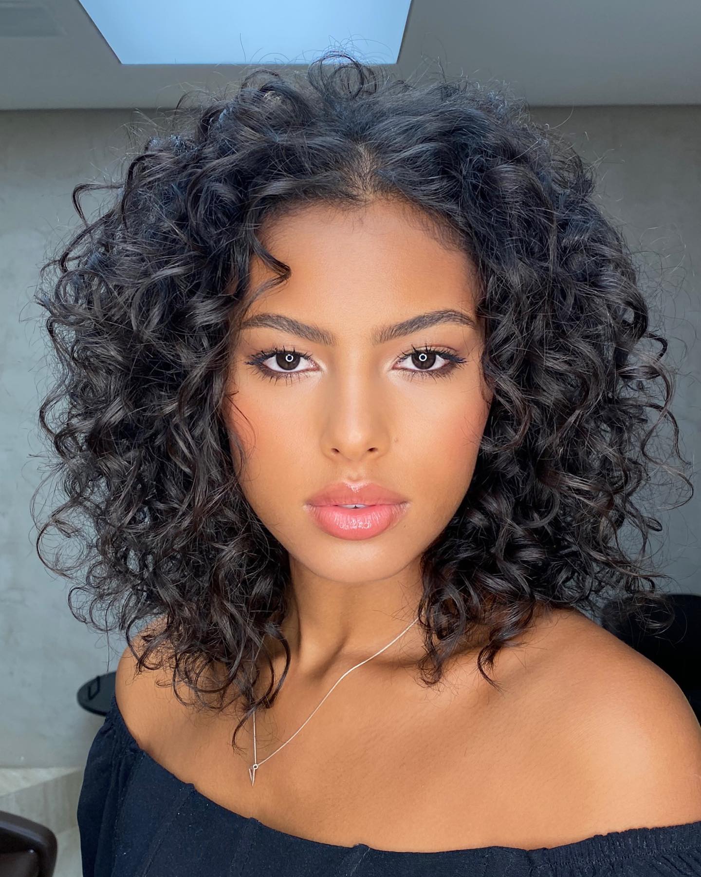 Curly Hairstyles for Women Design 73