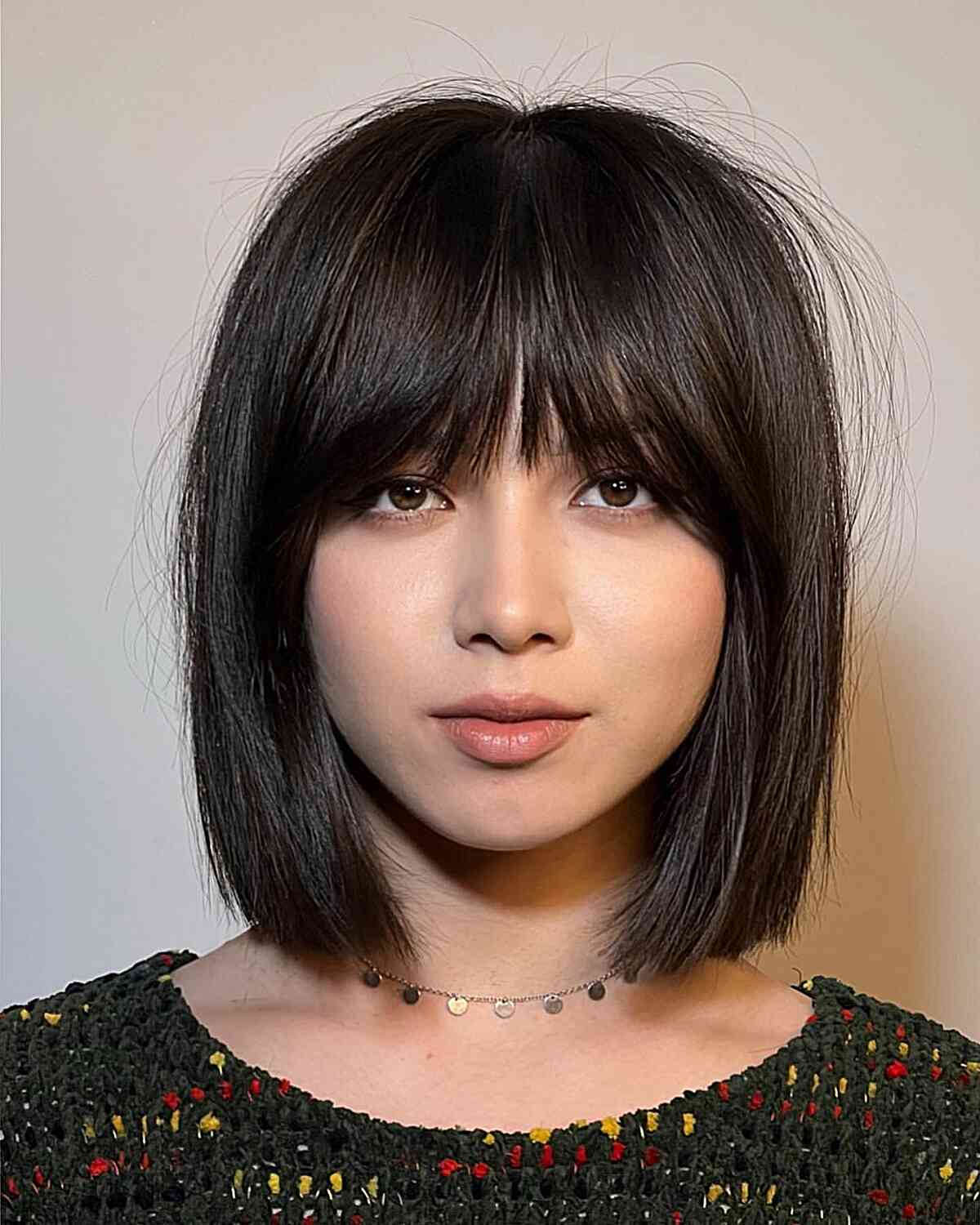 Hairstyles for Heart Shaped Face Women Design 15