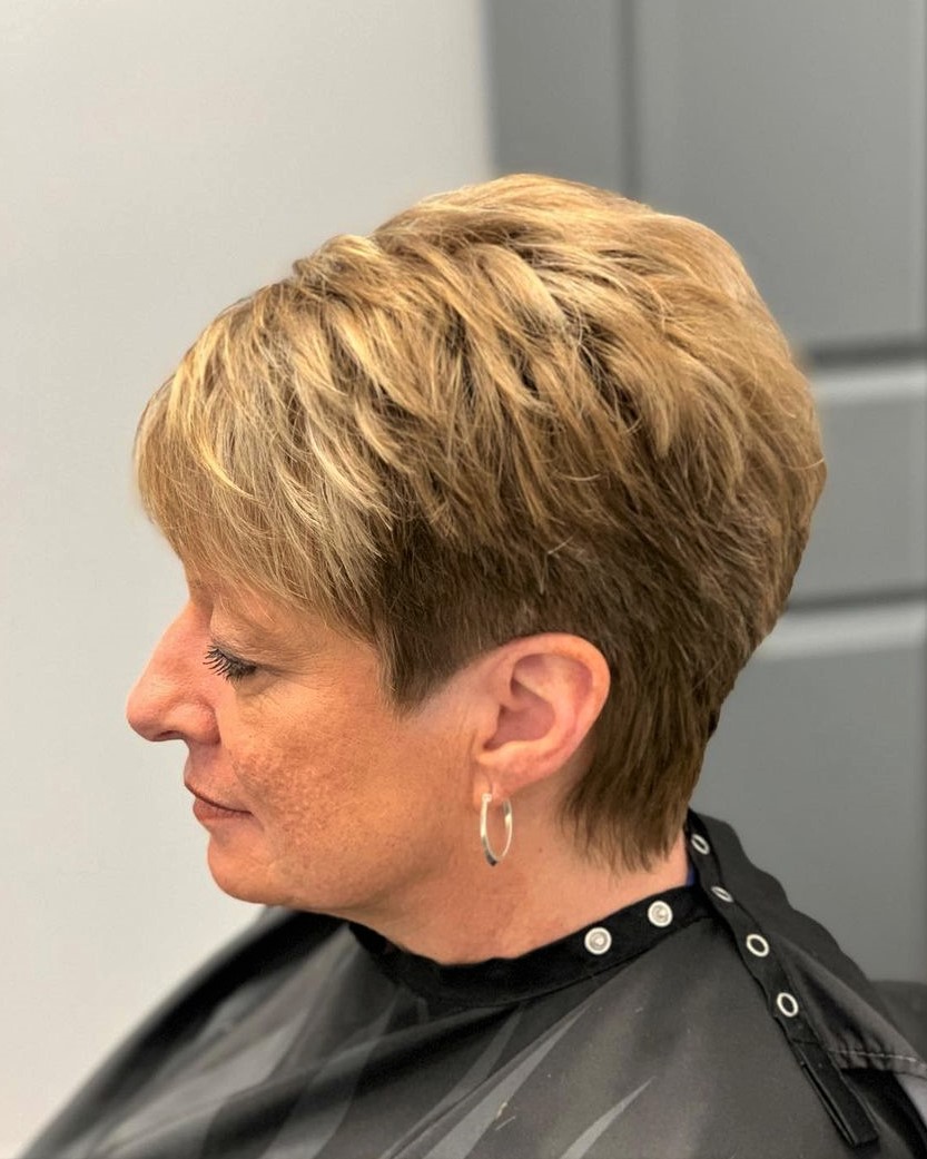 Hairstyles for Older Women Design 8