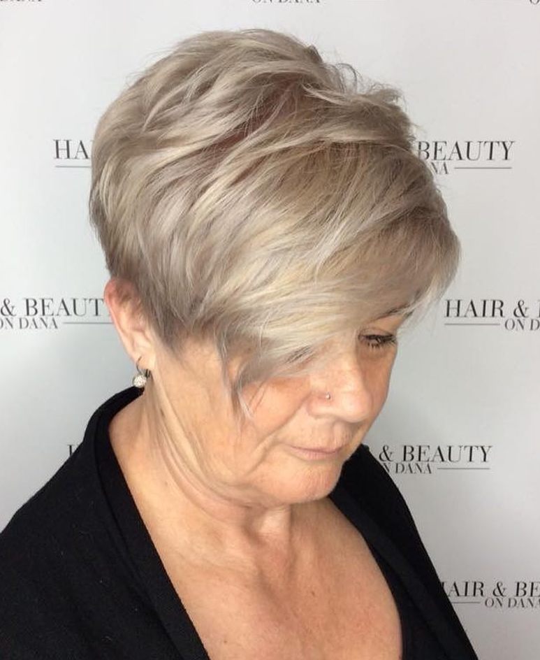 Hairstyles for Older Women Design 31