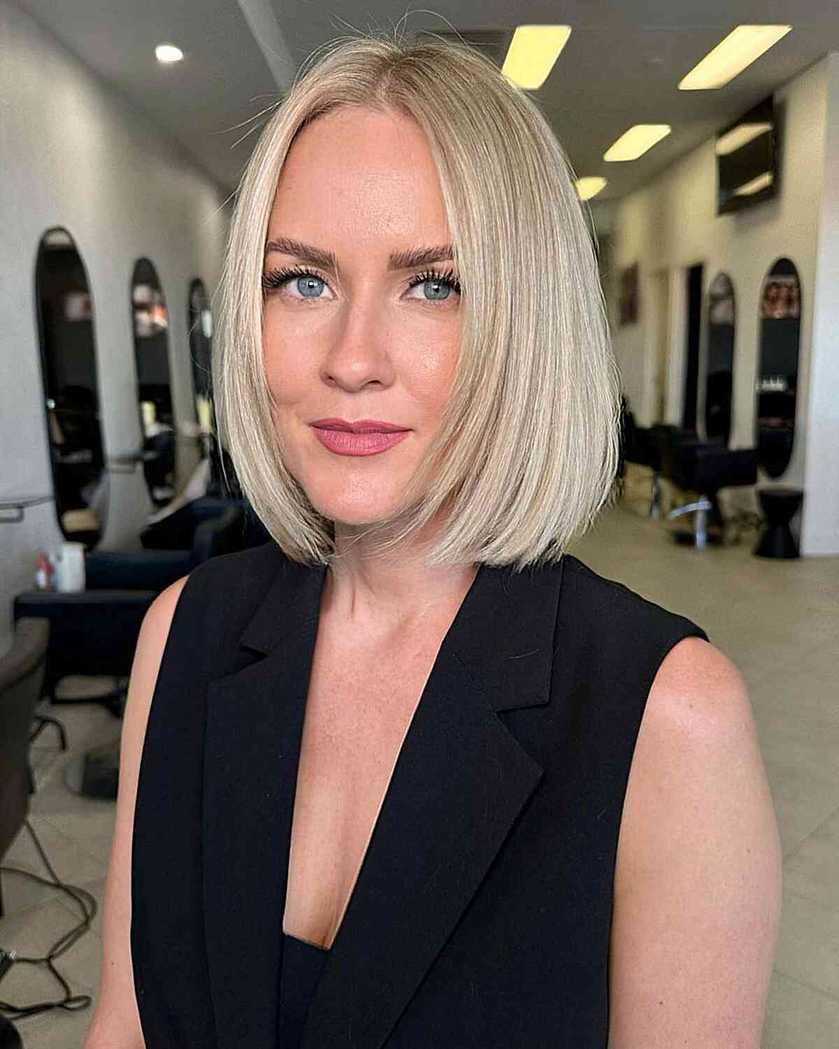 Hairstyles for Oval Face Women Design 4