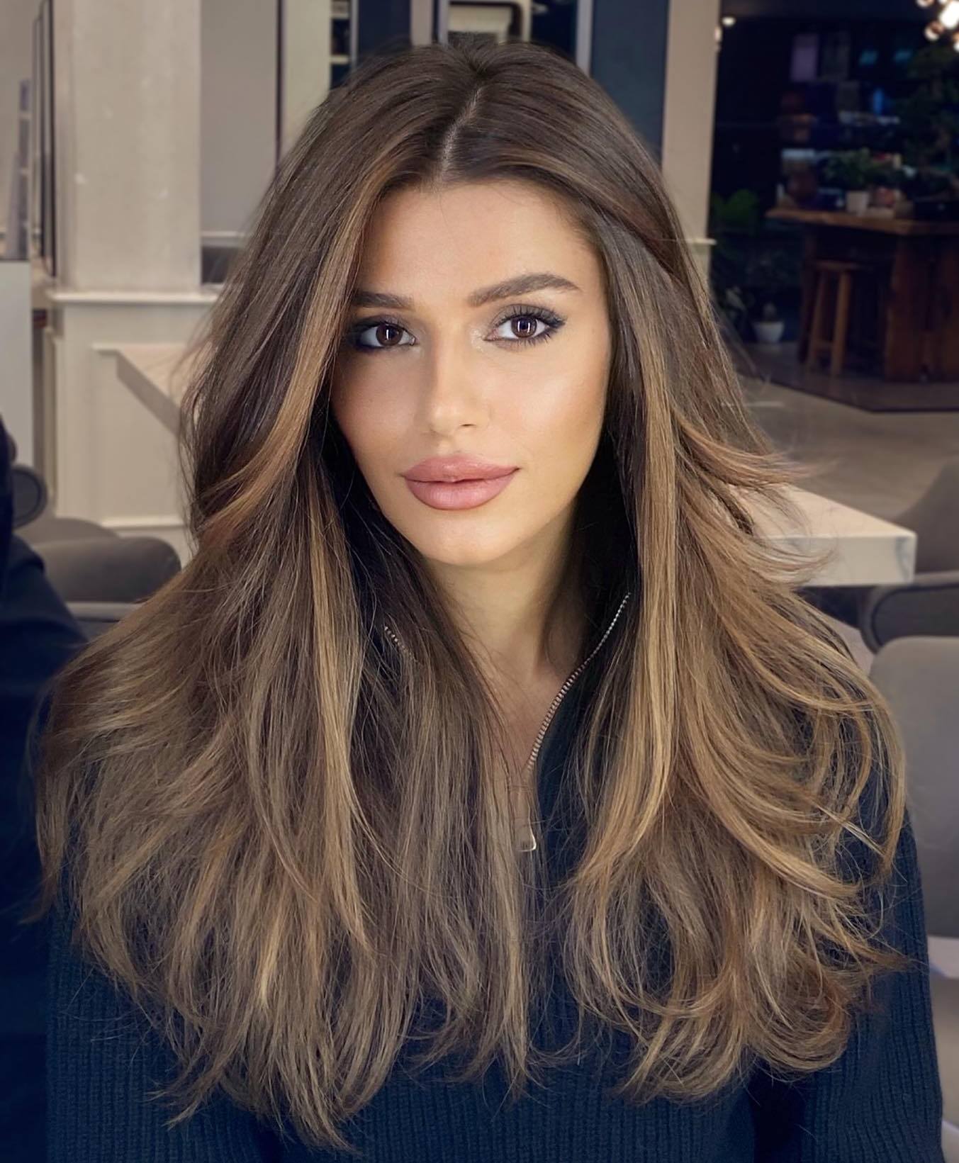 Hairstyles for Oval Face Women Design 40