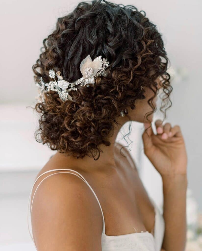 Hairstyles for Prom for Women Design 11