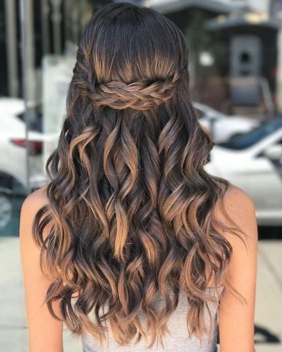 Hairstyles for Prom for Women Design 45