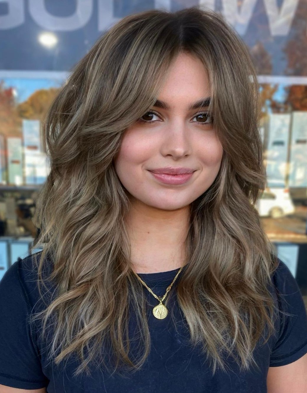 Hairstyles for Round Face Women Design 31