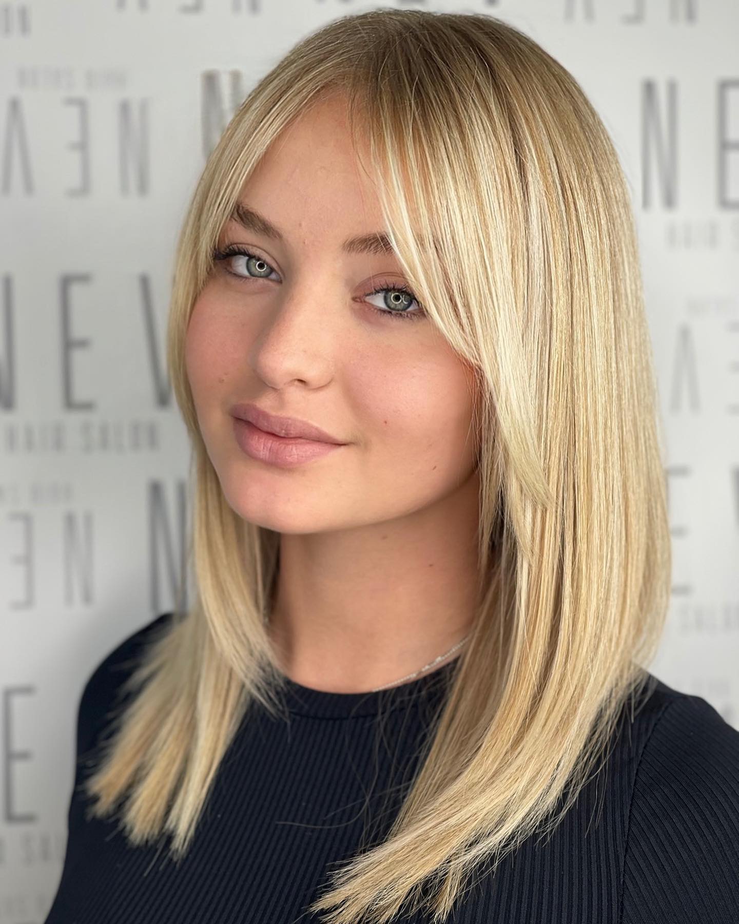 Hairstyles for Round Face Women Design 33