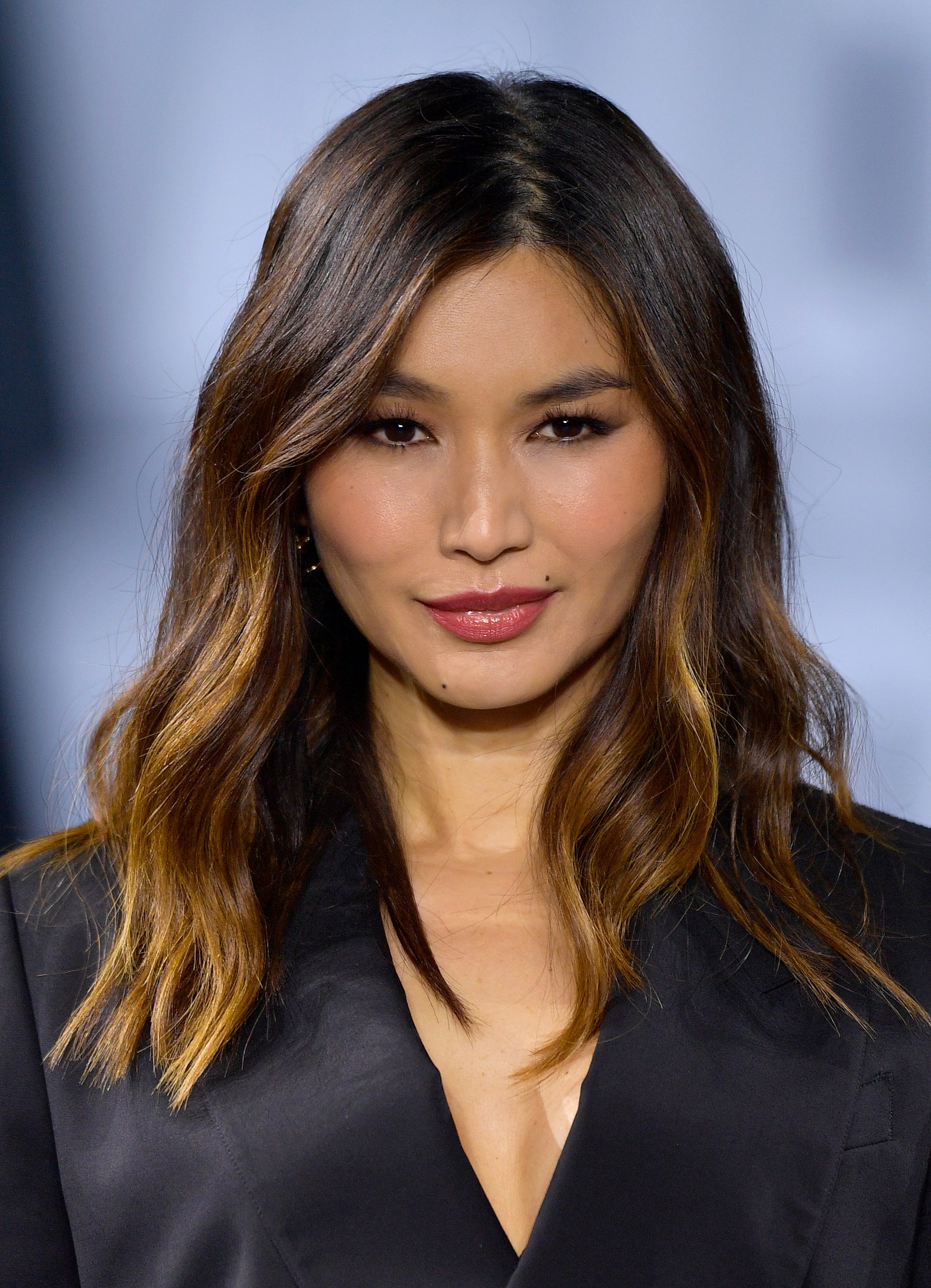 Hairstyles for Shoulder Length Hair Women Design 39