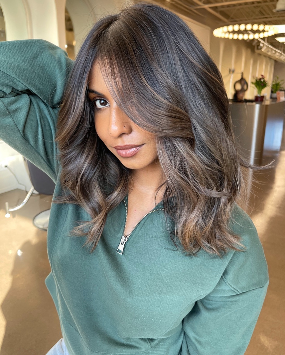 Hairstyles for Shoulder Length Hair Women Design 40