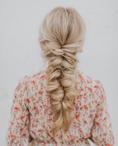 Hairstyles for Special Occasions for Women Design 9
