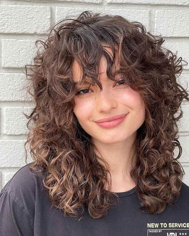 Hairstyles for Square Face Women Design 21
