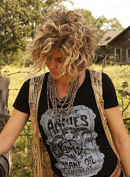 Hairstyles for Square Face Women Design 61