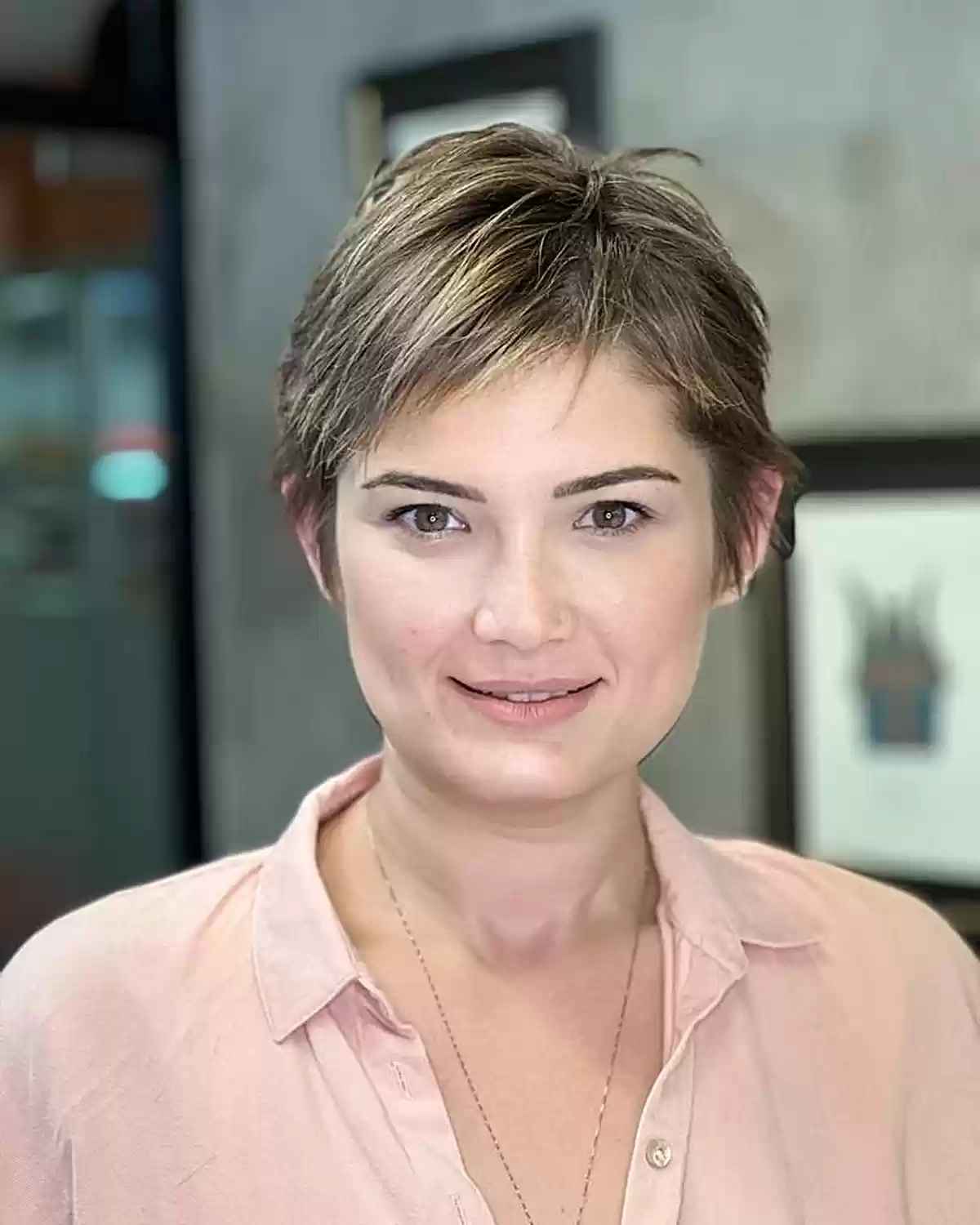 Hairstyles for Square Face Women Design 62