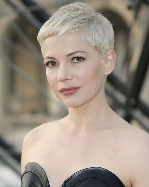Hairstyles for Straight Hair Women Design 37