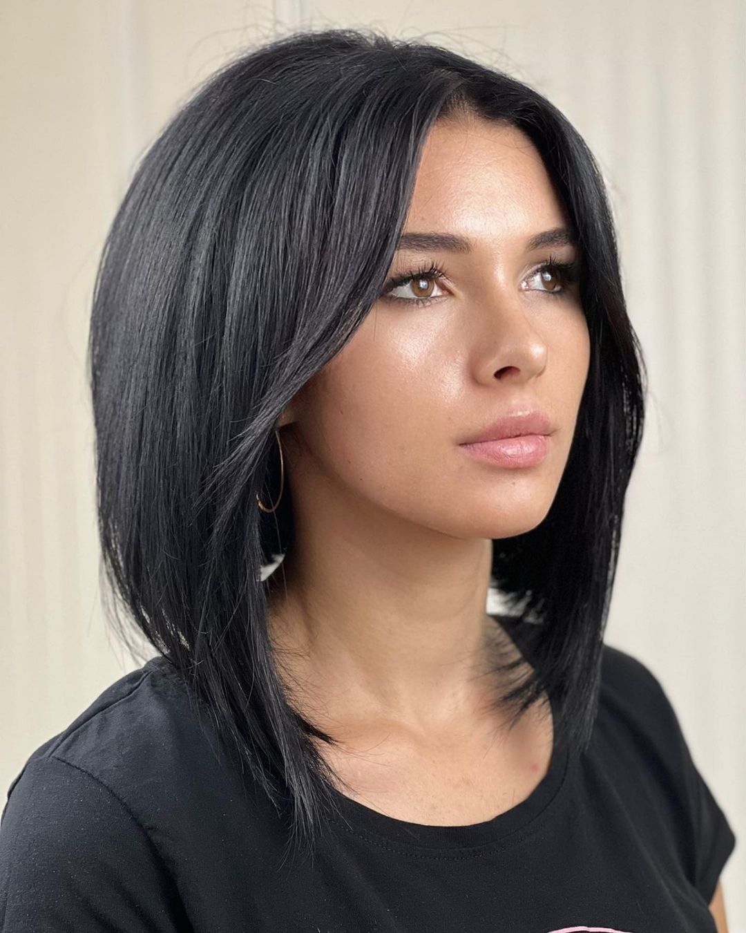 Hairstyles for Straight Hair Women Design 60