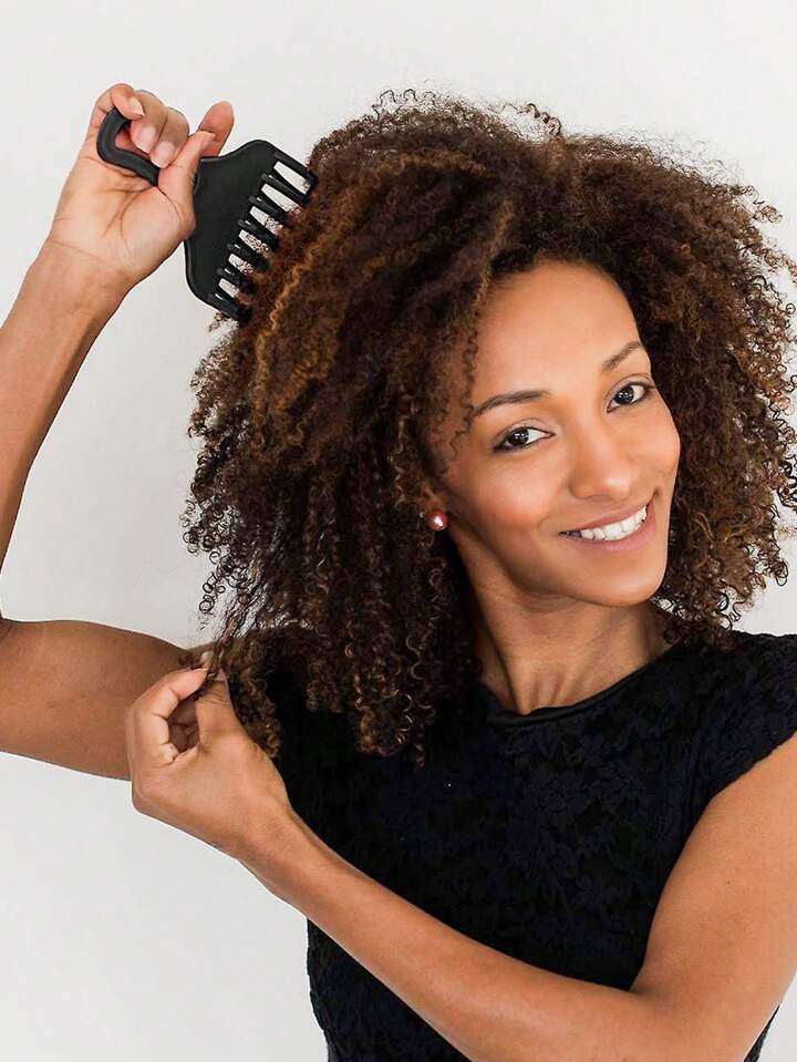 Hairstyles for Thick Curly Hair Women Design 19