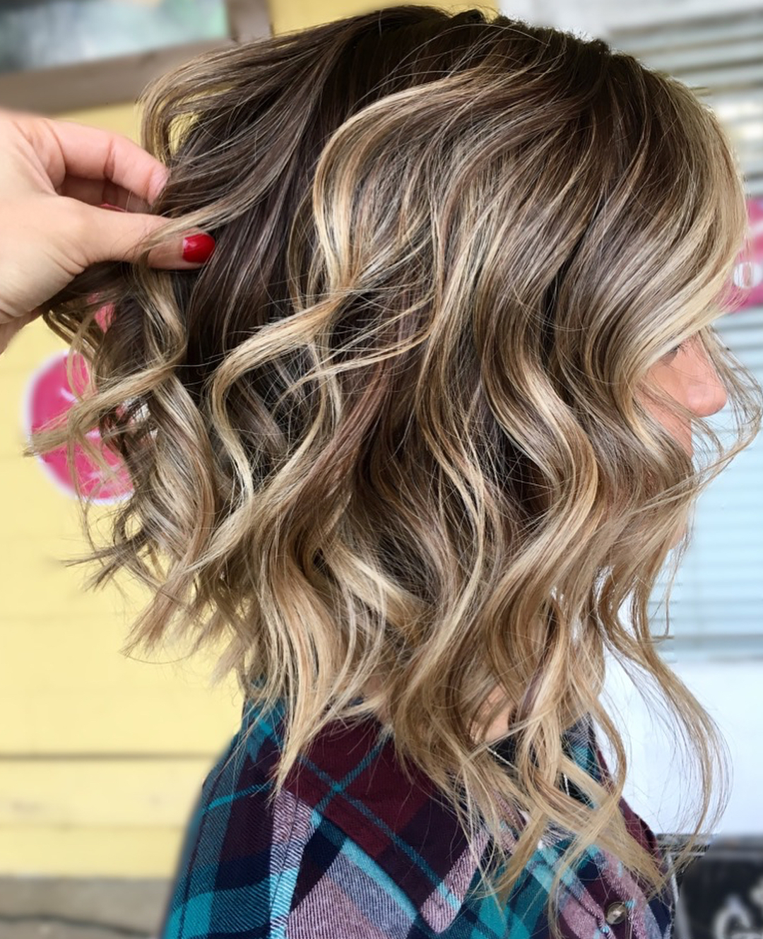 Hairstyles for Thick Curly Hair Women Design 35