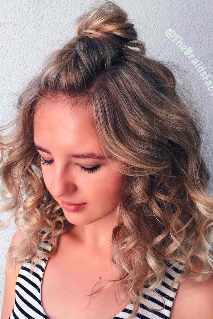 Hairstyles for Thick Curly Hair Women Design 37