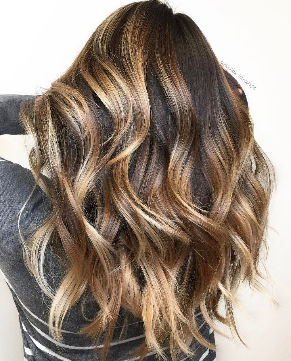 Hairstyles for Thick Hair Women Design 30