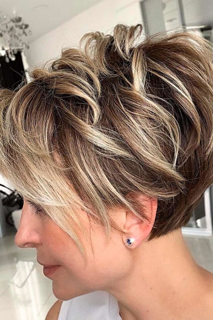 Hairstyles for Women Over 50 Design 57