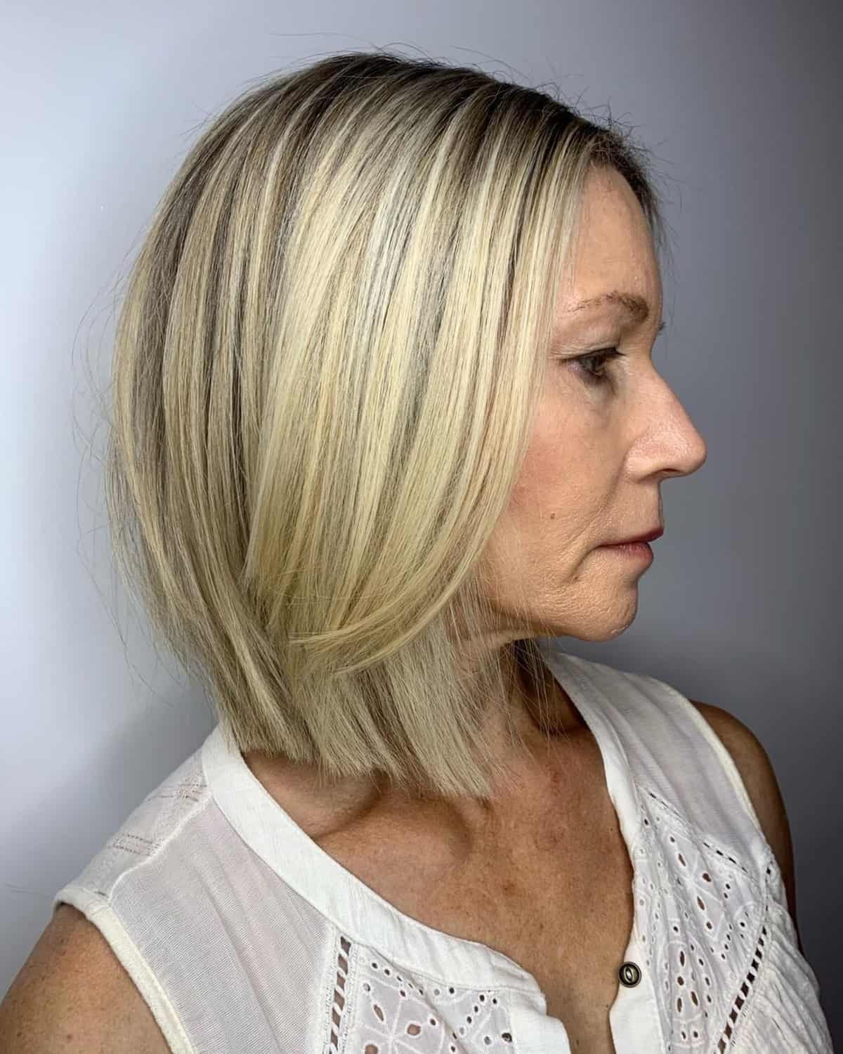 Hairstyles for Women Over 50 Design 61