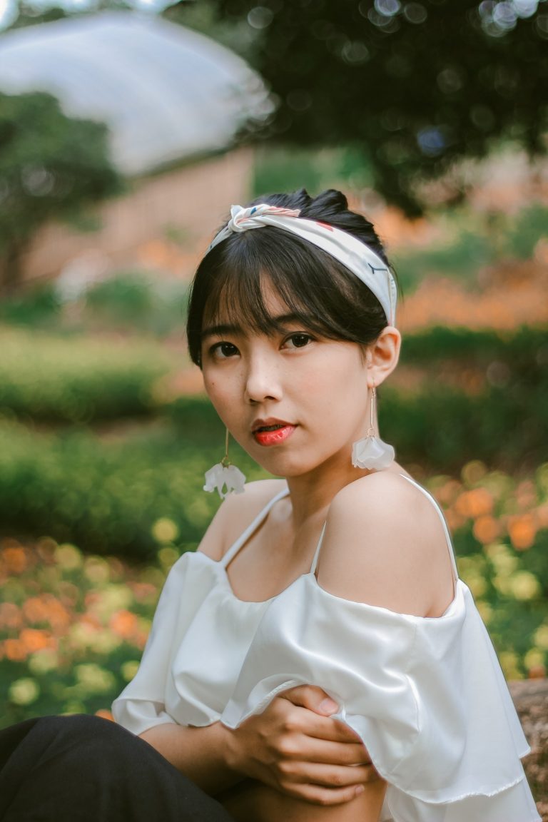 73 Hairstyles with Bangs for Women