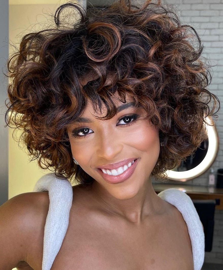 Hairstyles with Curls for Women Design 67