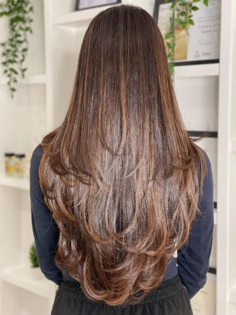 Layered Hairstyles for Women Design 11