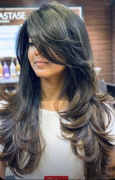 Long Hairstyles for Women Design 28