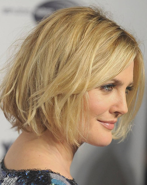 Medium Length Hairstyles for Women Design 37
