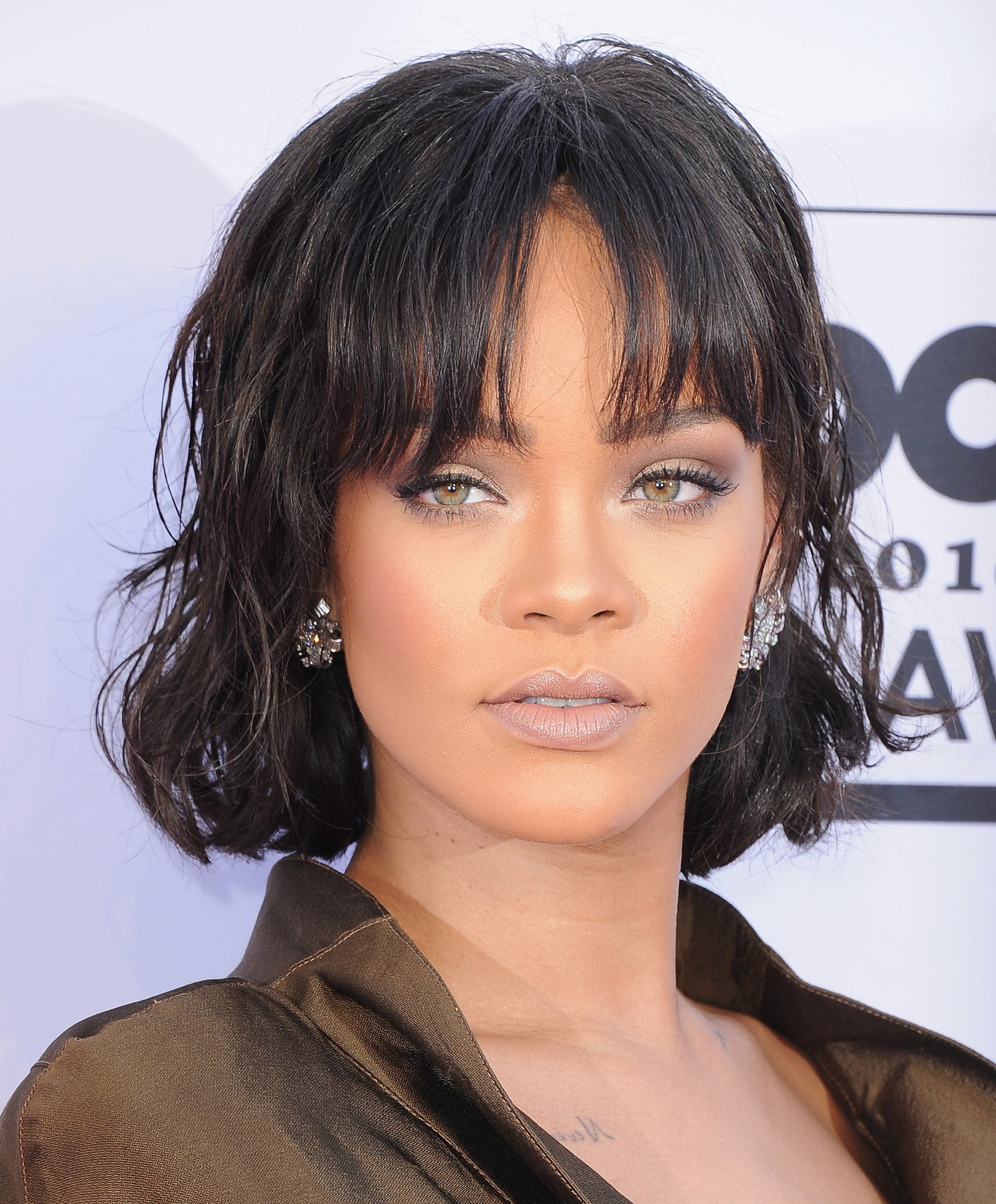Medium Length Hairstyles for Women Design 41