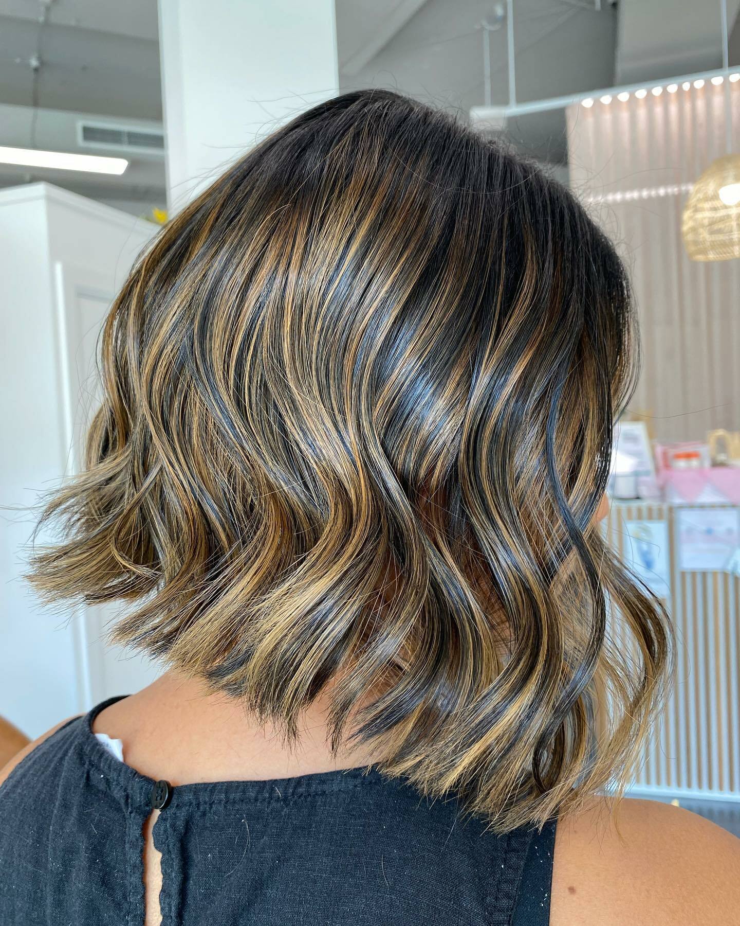 Medium Length Hairstyles for Women Design 43
