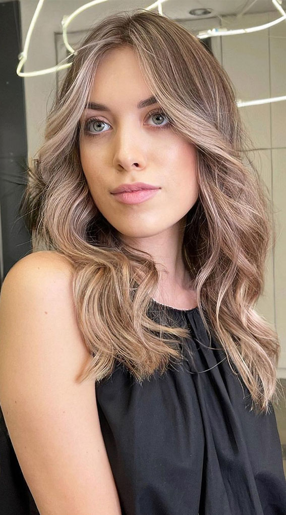 Medium Length Hairstyles for Women Design 63