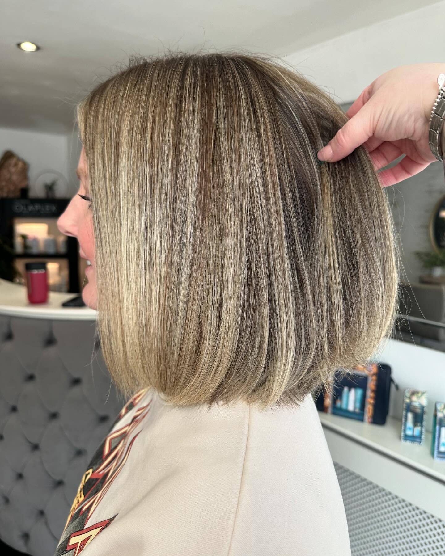 Medium Length Hairstyles for Women Design 72
