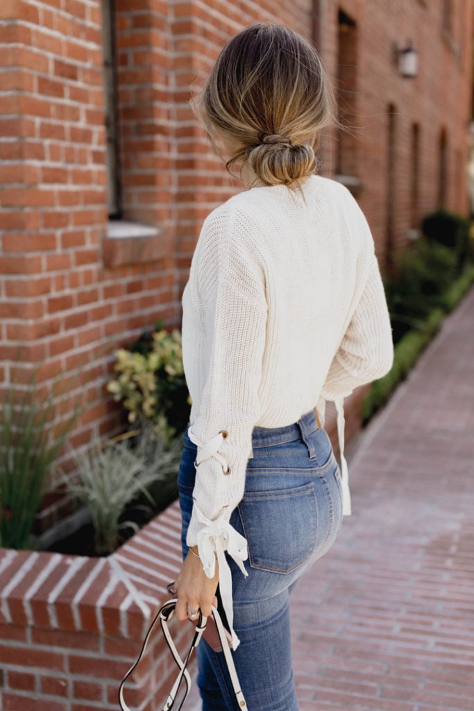 Messy Bun Hairstyles for Women Design 5
