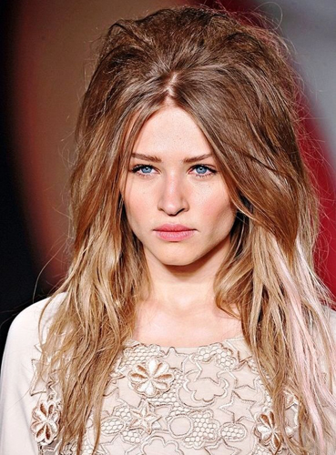 Messy Hairstyles for Women Design 41