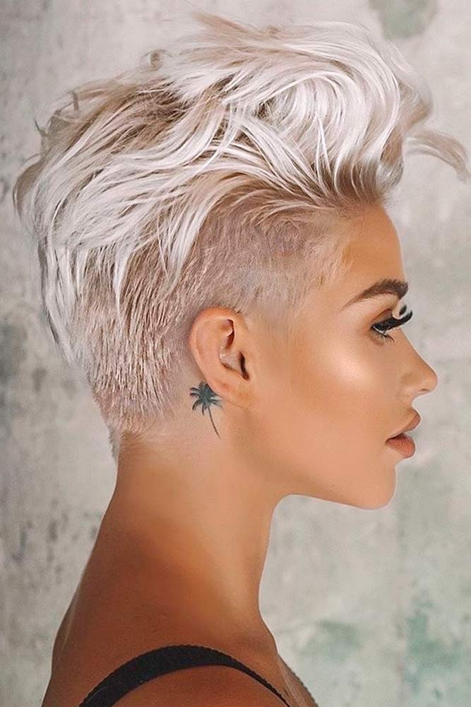 Pixie Cut Hairstyles for Women Design 21