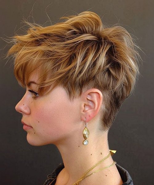 Pixie Cut Hairstyles for Women Design 41