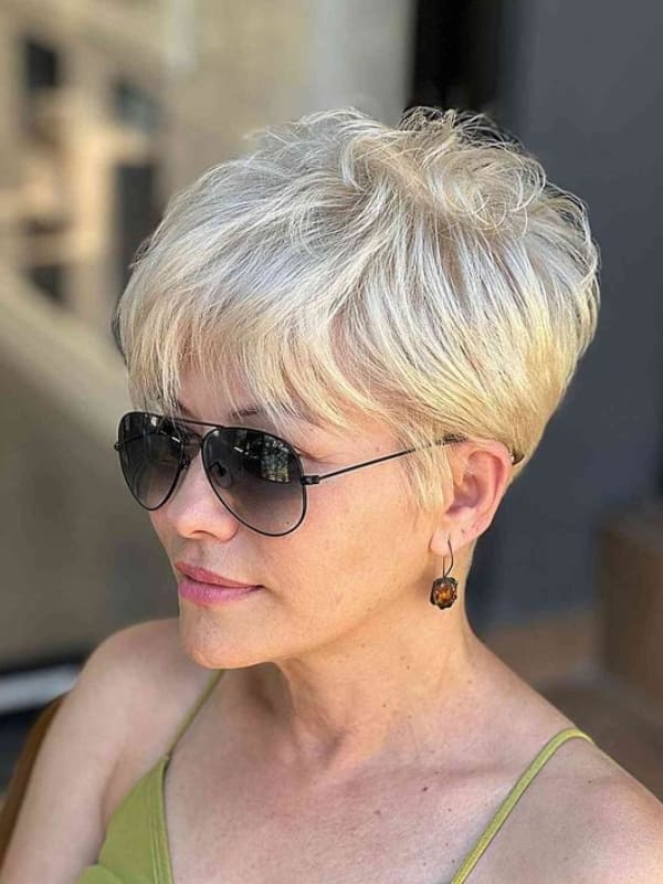 Pixie Cut Hairstyles for Women Design 53