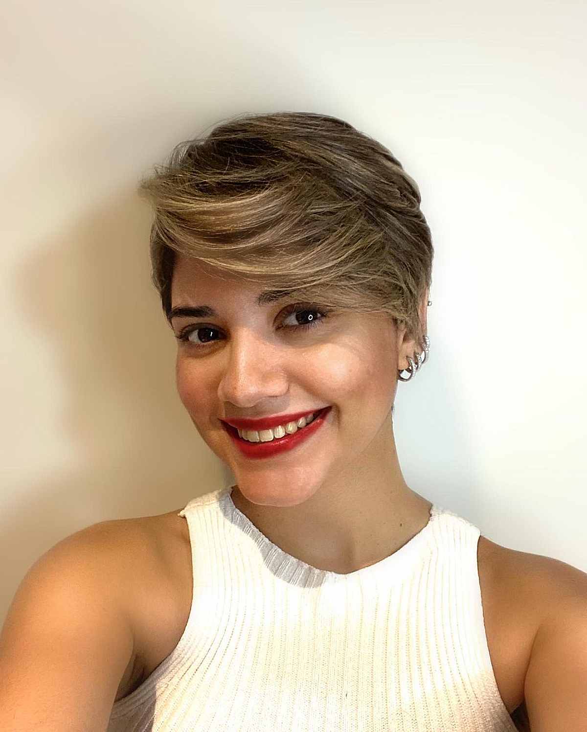 Professional Hairstyles for Women at Work Design 11