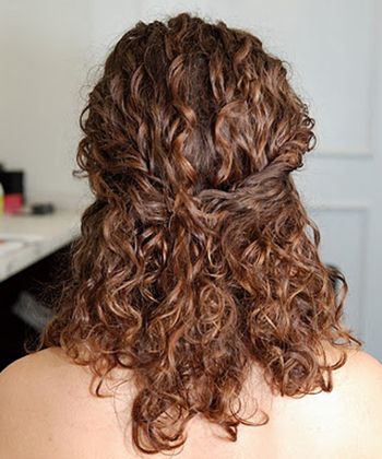Professional Hairstyles for Women at Work Design 21